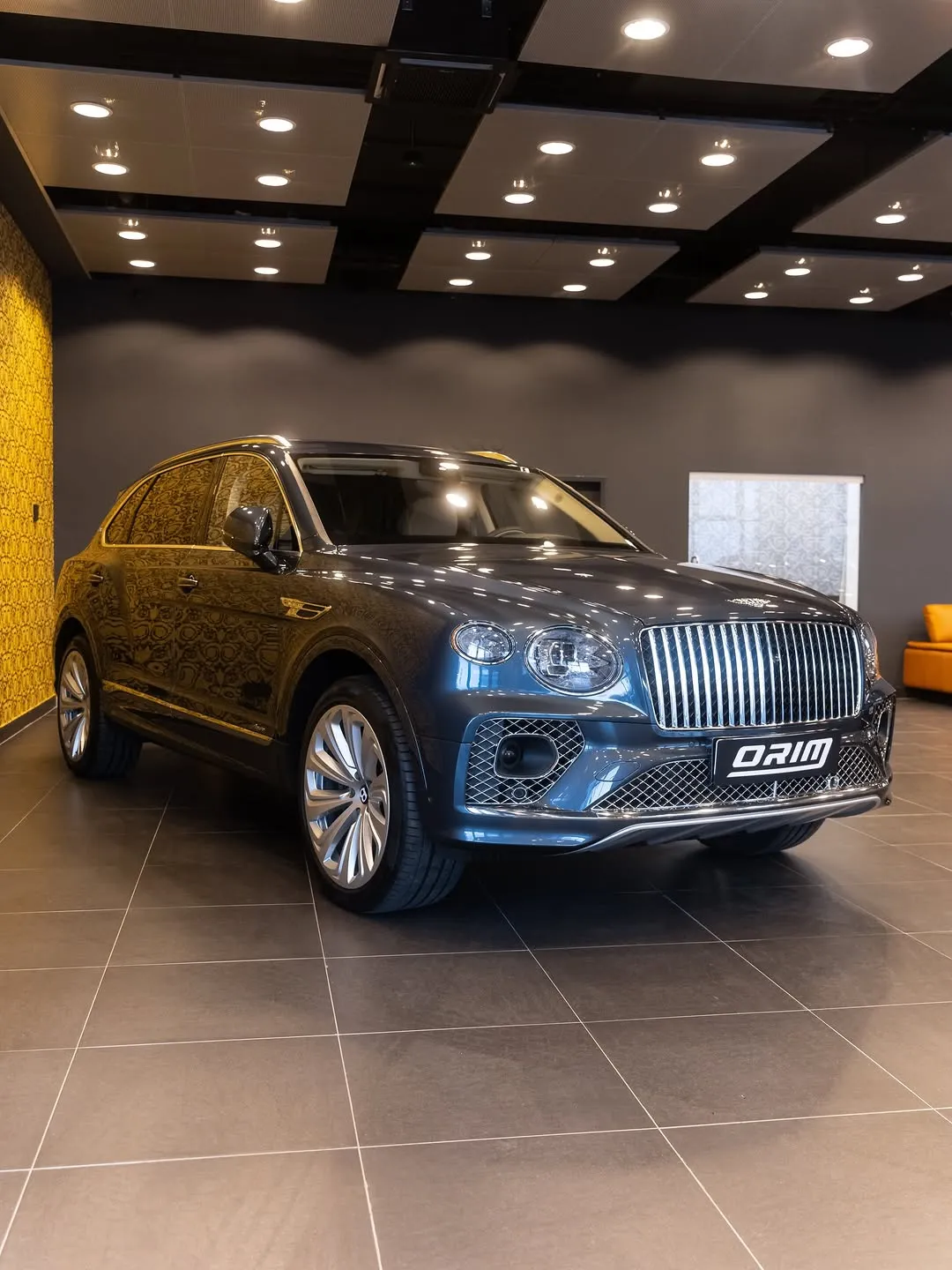Bentley Bentayga V8