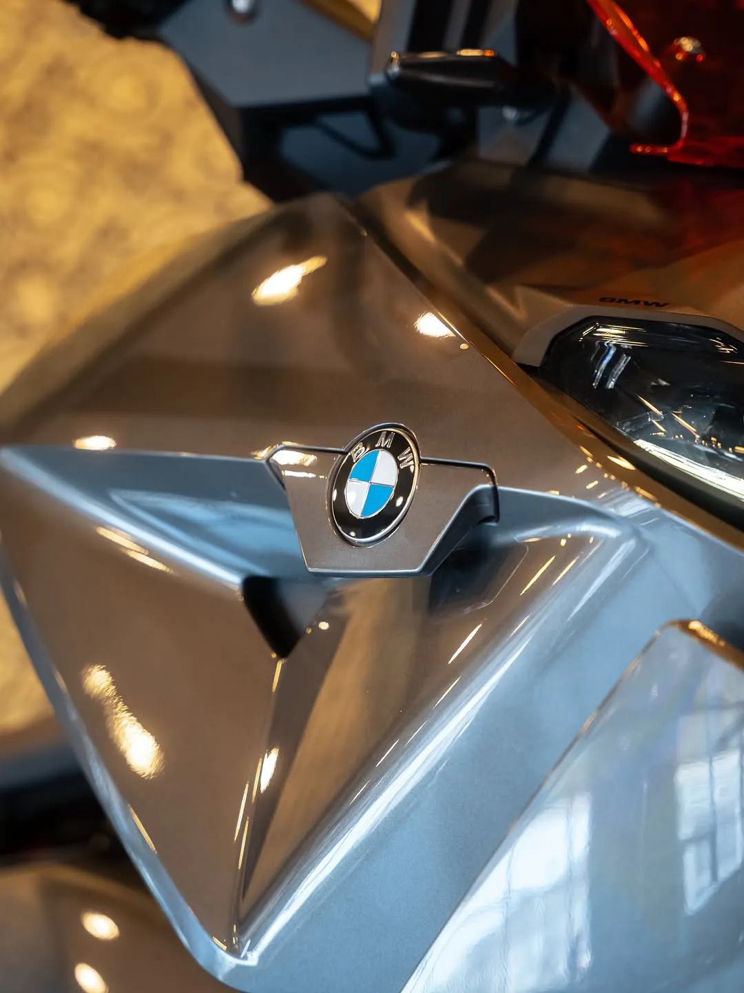BMW CE 04