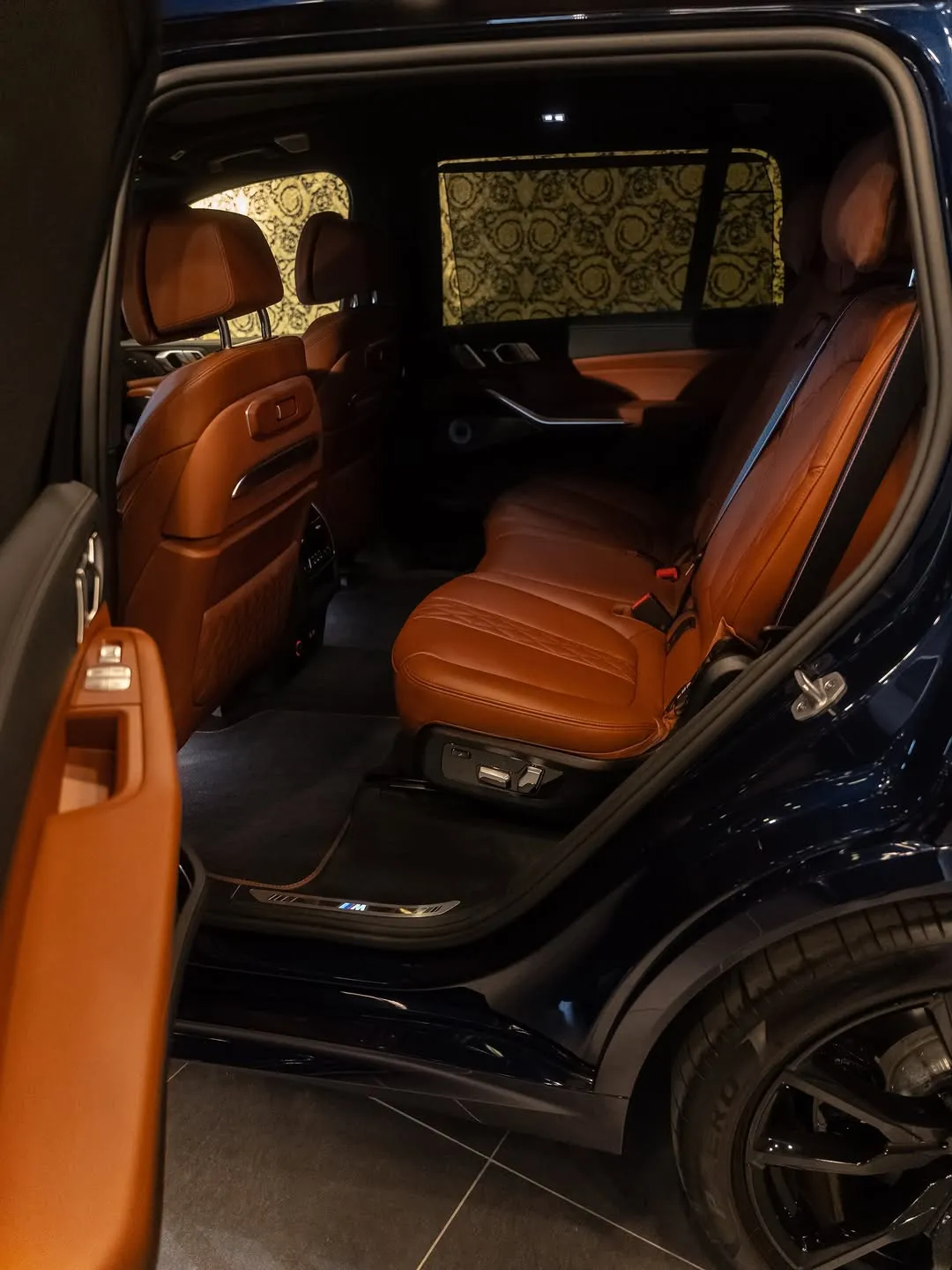 BMW X7 M60i xDrive