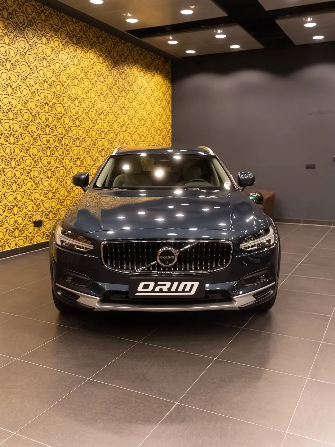 Volvo V90 Cross Country